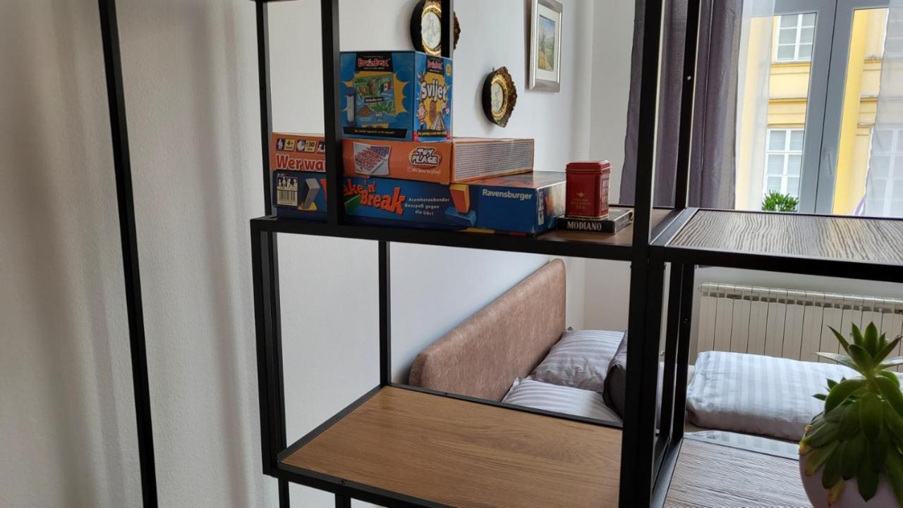 Eleven - Very Center - Free Parking Apartment Osijek
